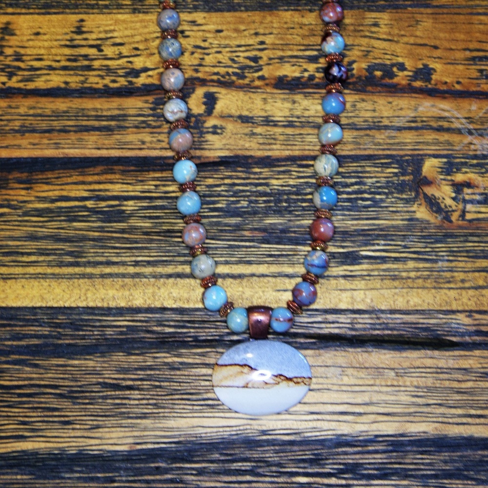 Fashion Necklace with copper accent